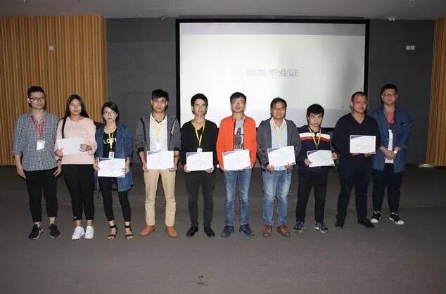 收获| 云和JAVA、UI双班毕业,飞扬青春再出发!