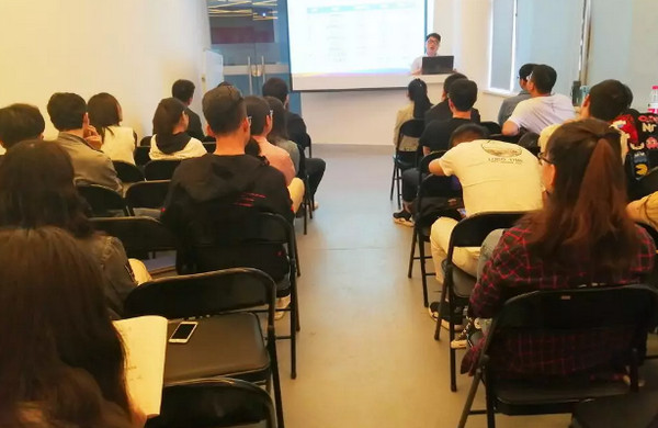 1559109221375799.jpg 配图4 云和数据西安中心开班典礼隆重举行.jpg